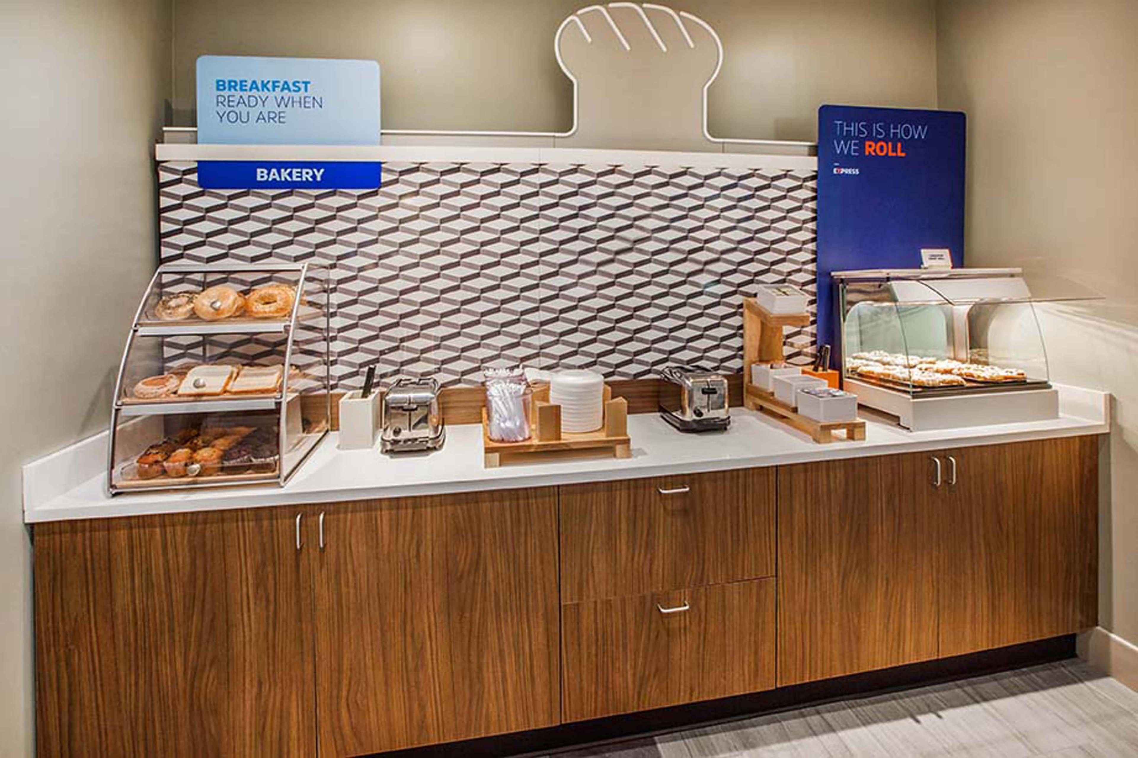 Holiday Inn Express & Suites Batesville By Ihg Luaran gambar